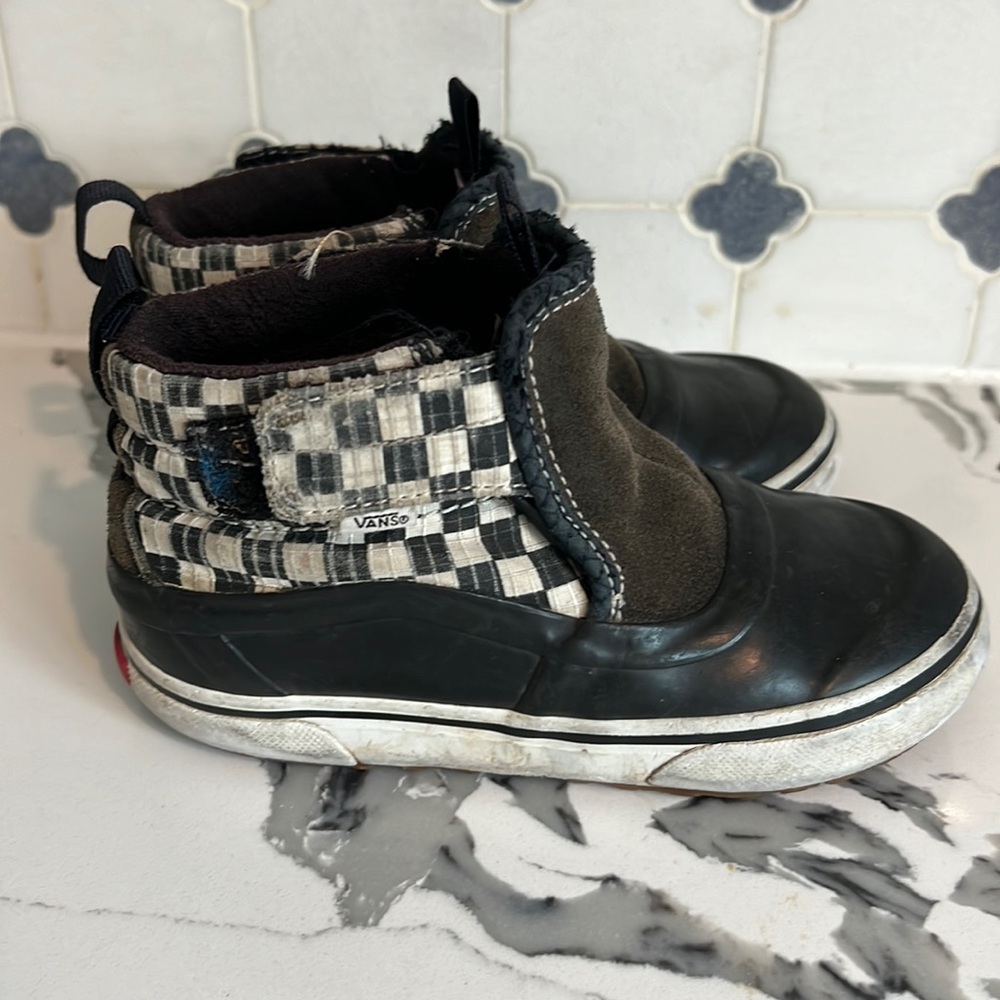 Vans velcro hightops.